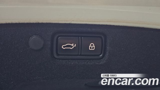 Kia K7 2018 — photo 33