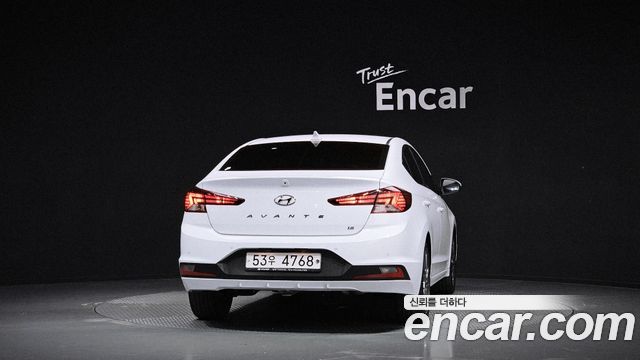 Hyundai AVANTE 2019 — photo 4
