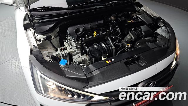Hyundai AVANTE 2019 — photo 6