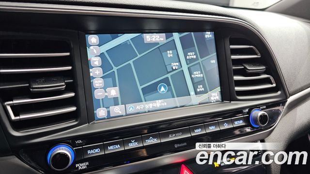 Hyundai AVANTE 2019 — photo 19