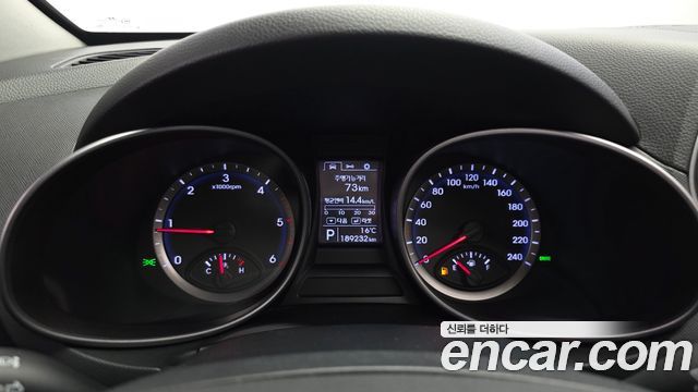 Hyundai Santafe 2014 — photo 8