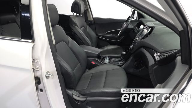 Hyundai Santafe 2014 — photo 11