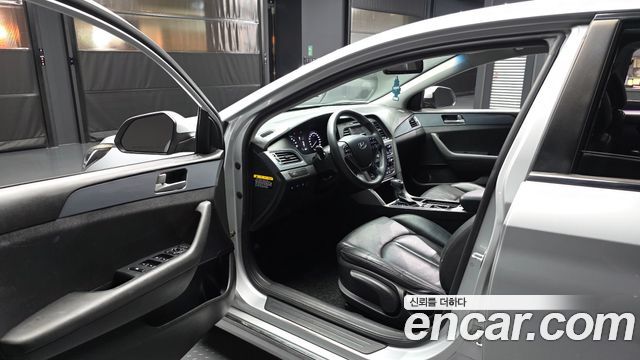 Hyundai Sonata 2017 — photo 10
