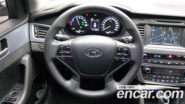 Hyundai Sonata 2017 — photo 13