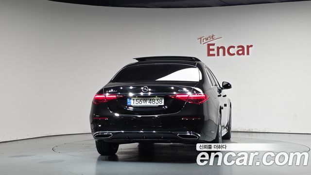 Mercedes-Benz S-Class 2022 — photo 4