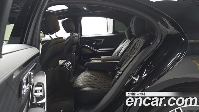 Mercedes-Benz S-Class 2022 — photo 18