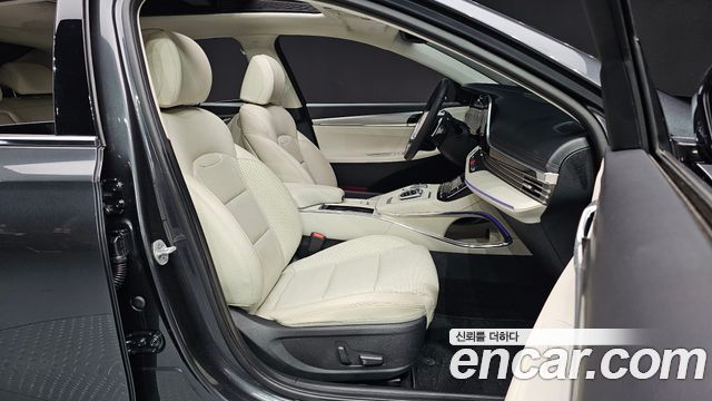 Hyundai Grandeur 2023 — photo 16