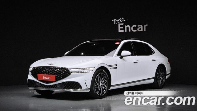 Genesis G90 2022 — photo 1
