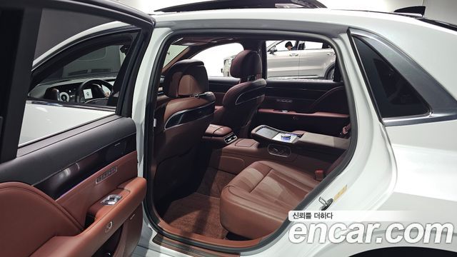 Genesis G90 2022 — photo 17