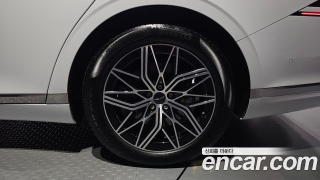Genesis G90 2022 — photo 7
