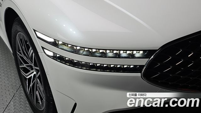 Genesis G90 2022 — photo 8