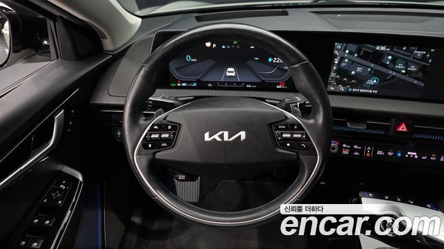 Kia EV6 2022 — photo 19