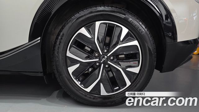 Kia EV6 2022 — photo 7