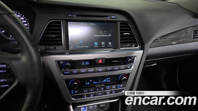 Hyundai Sonata 2015 — photo 20