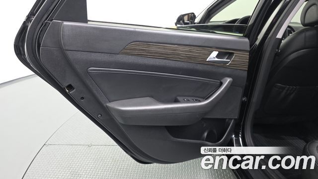 Hyundai Sonata 2015 — photo 15