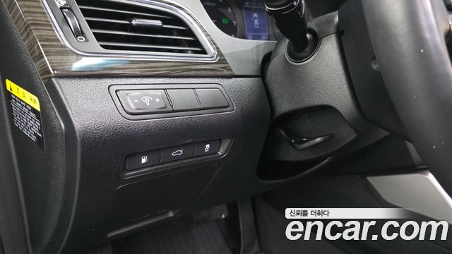 Hyundai Sonata 2015 — photo 27