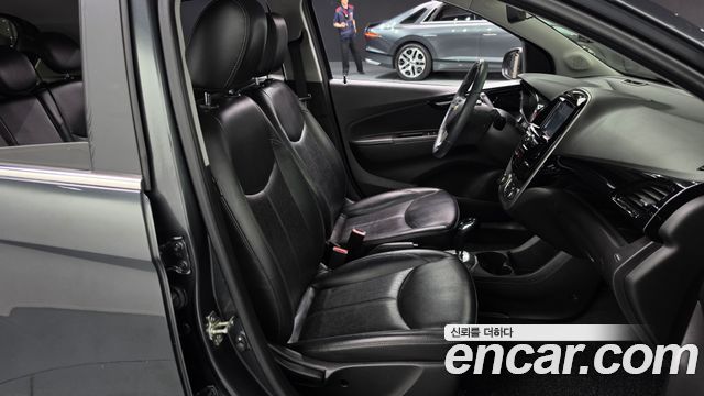 Chevrolet Korea Spark 2017 — photo 16