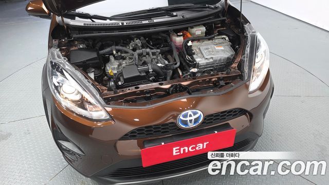 Toyota Prius 2021 — photo 6