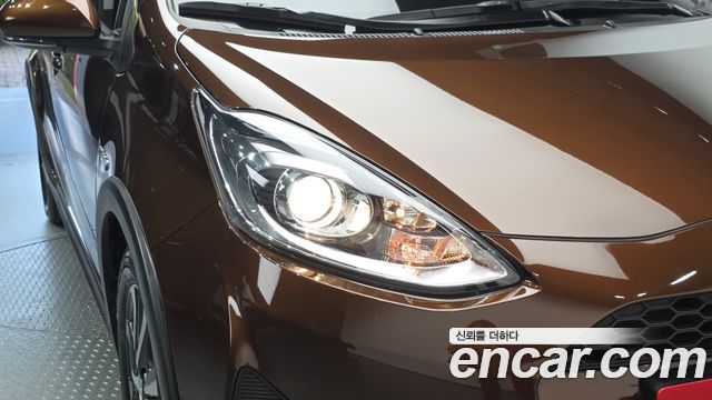 Toyota Prius 2021 — photo 8