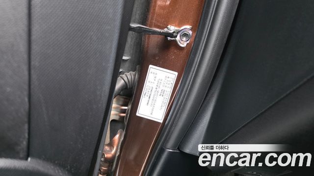 Toyota Prius 2021 — photo 32