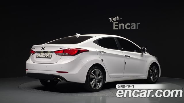 Hyundai AVANTE 2016 — photo 2