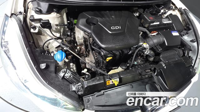 Hyundai AVANTE 2016 — photo 6