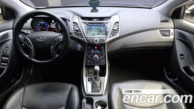 Hyundai AVANTE 2016 — photo 7