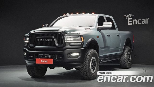 Dodge Ram Pick Up 2021 — photo 1