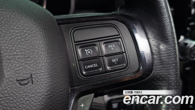 Dodge Ram Pick Up 2021 — photo 23