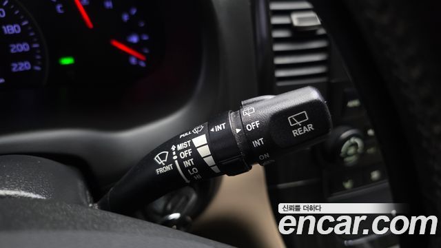 Kia Canival 2012 — photo 32