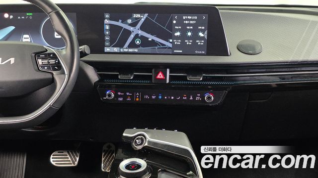 Kia EV6 2022 — photo 20