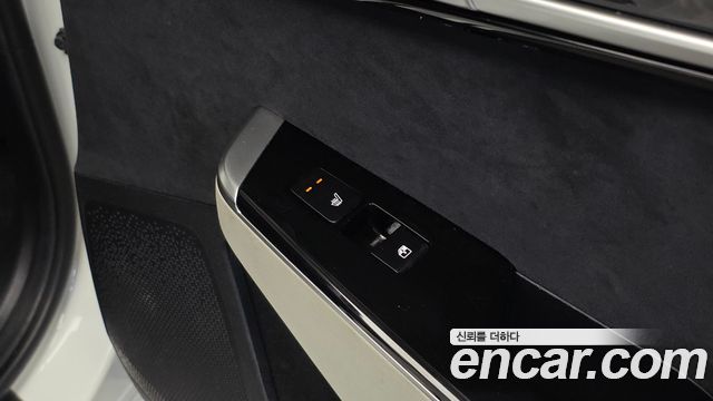 Kia EV6 2022 — photo 25