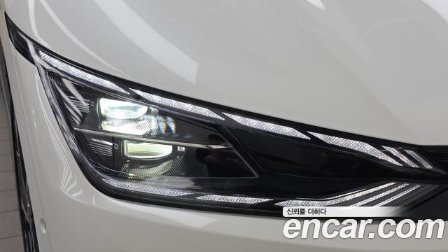 Kia EV6 2022 — photo 8