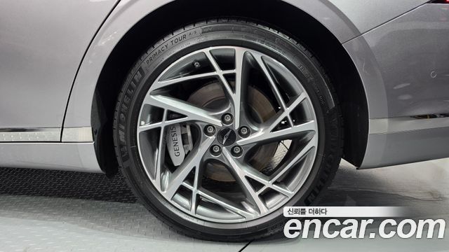 Genesis G90 2022 — photo 5