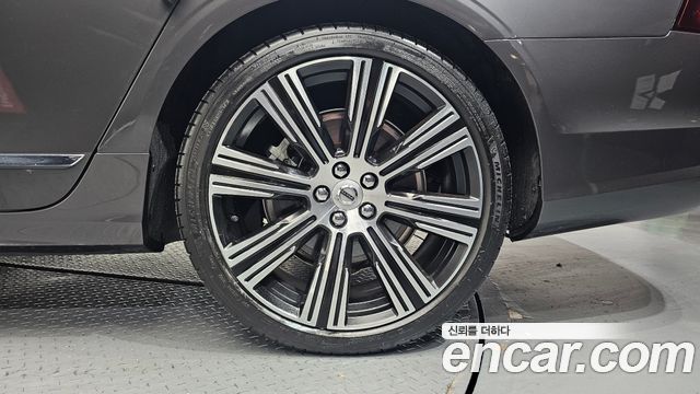 Volvo S90 2023 — photo 7