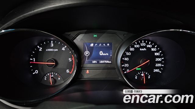 Kia Canival 2016 — photo 11