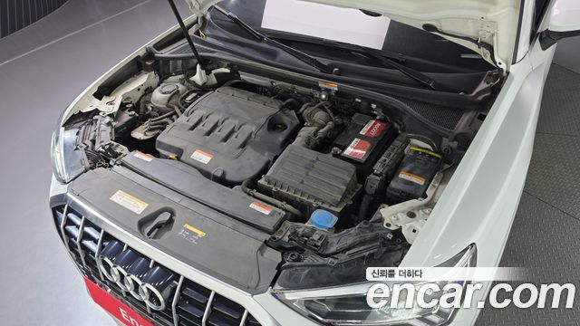 Audi Q3 2020 — photo 6