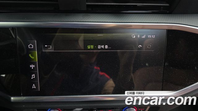 Audi Q3 2020 — photo 31