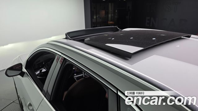 Audi Q3 2020 — photo 33