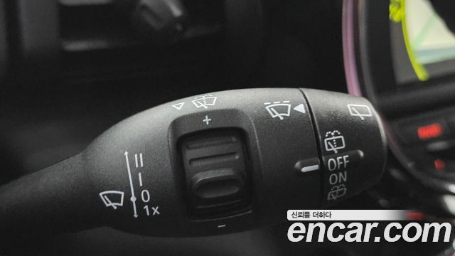 Mini Cooper 2018 — photo 21
