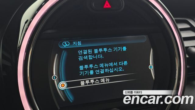 Mini Cooper 2018 — photo 25