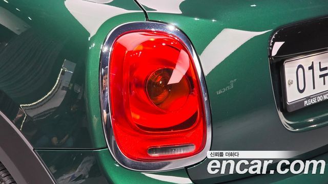 Mini Cooper 2018 — photo 9