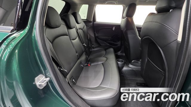 Mini Cooper 2018 — photo 27