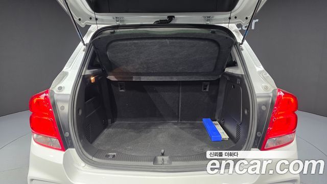 Chevrolet Korea Trax 2022 — photo 26