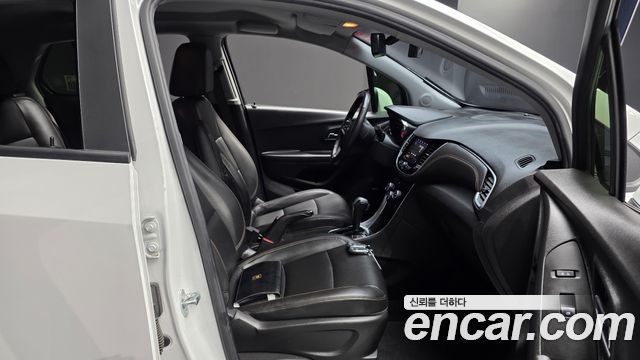Chevrolet Korea Trax 2022 — photo 16