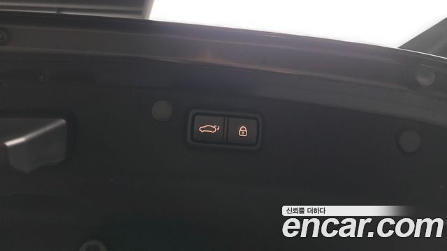 Hyundai Grandeur 2019 — photo 28