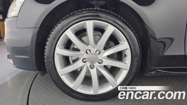 Audi A4 2015 — photo 5