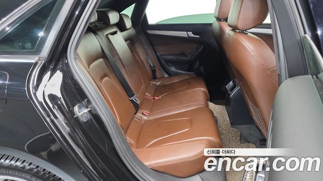 Audi A4 2015 — photo 12