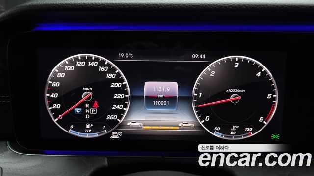 Mercedes-Benz CLS-Class 2019 — photo 8