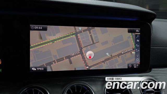 Mercedes-Benz CLS-Class 2019 — photo 15